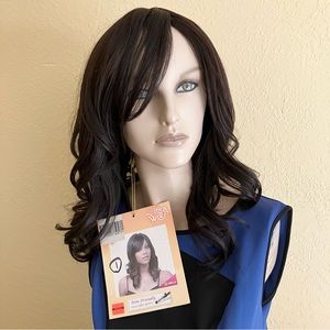It’s A Wig! Synthetic Curly Wig